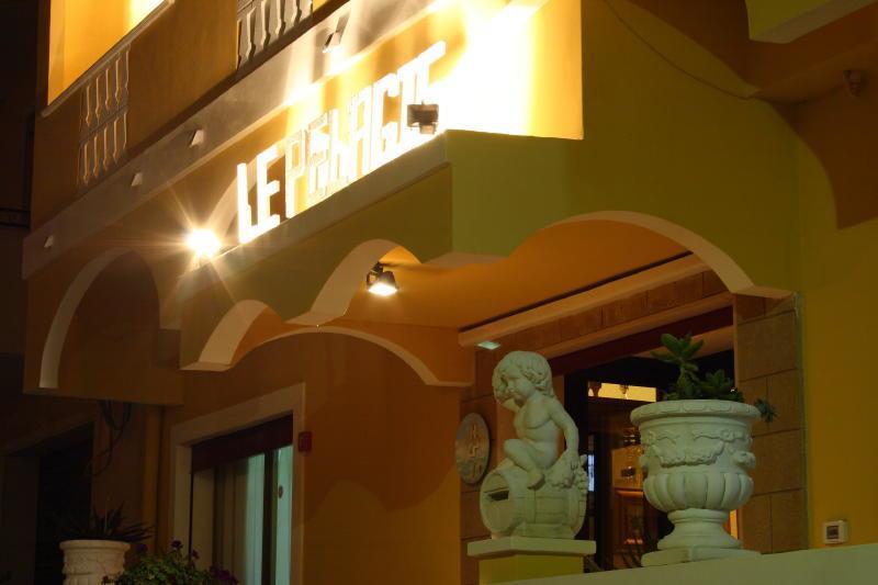למפדוזה Hotel Le Pelagie מראה חיצוני תמונה